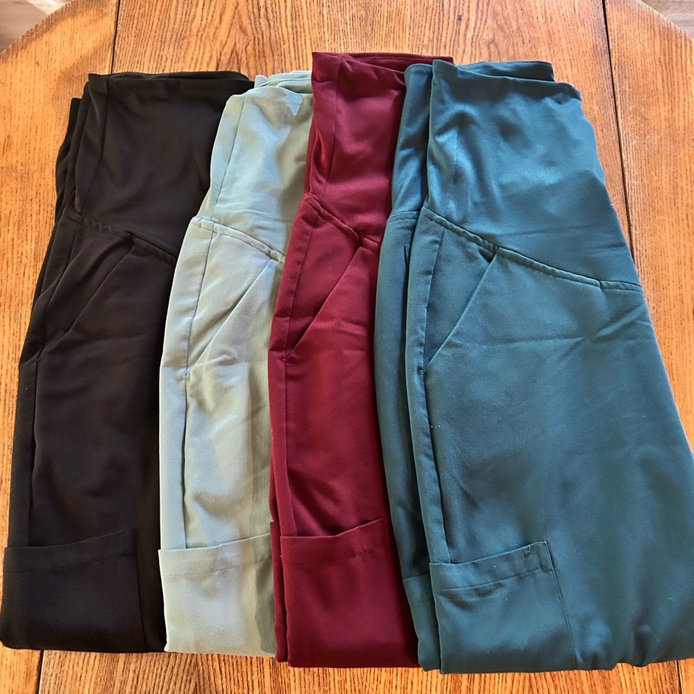 Maternity Mandala scrub lot xs